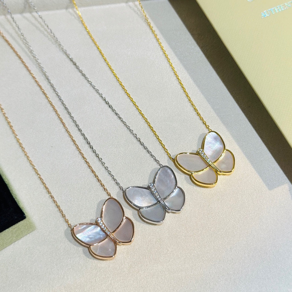 Butterfly Pearl 18K Gold Necklace
